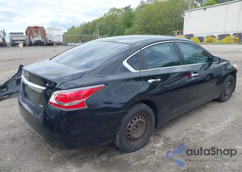 2014 Nissan Altima 2.5 S z USA, uszkodzony, nr VIN 1N4AL3AP8EN370637